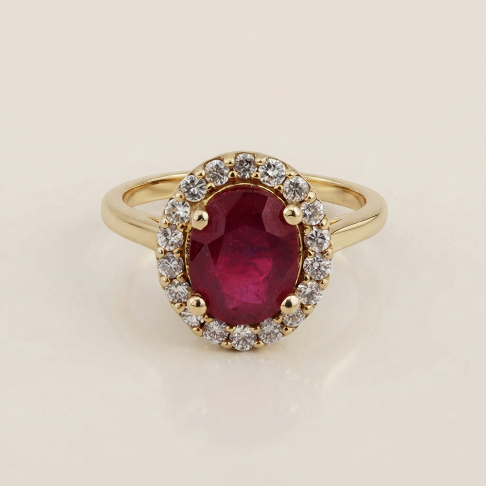 Anillo Tipo Andy con Rubí y Diamantes en Oro Amarillo de 14K