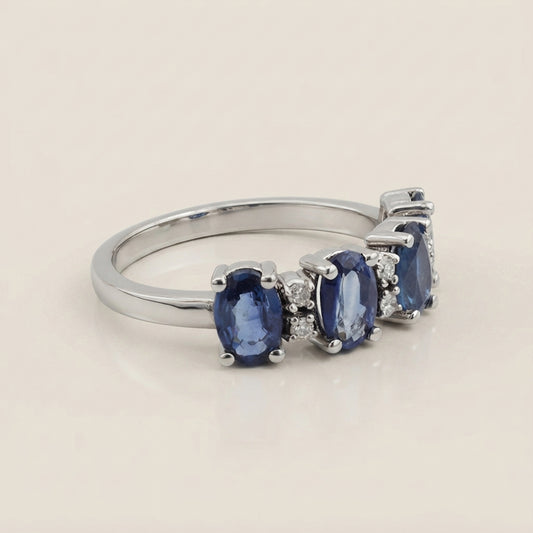 Churumbela Camila con Zafiros y Diamantes en Oro Blanco de 14K