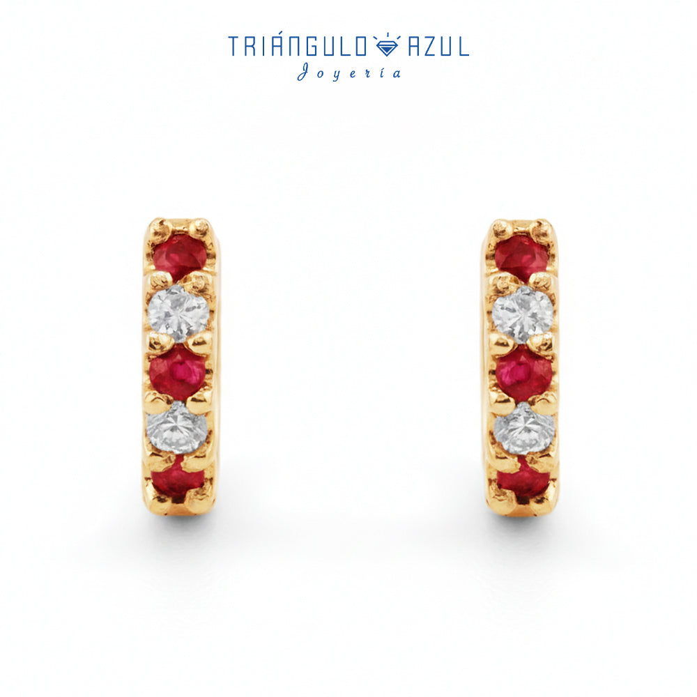 Arracaditas Fer de Rubíes con 0.16 CTS Total y Diamantes de 0.10 CTS Total en Oro Amarillo de 14K