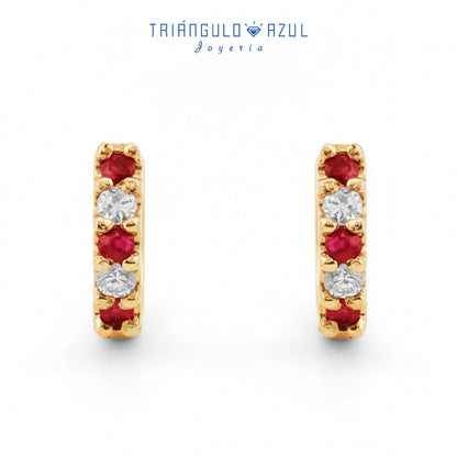 Arracaditas Fer de Rubíes con 0.16 CTS Total y Diamantes de 0.10 CTS Total en Oro Amarillo de 14K