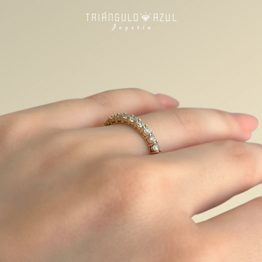 Churumbela Andrea de Diamantes con 0.60 CTS Total en Oro Amarillo de 14K