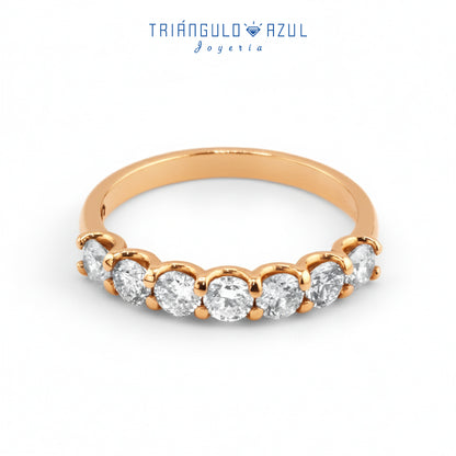 Churumbela Tipo U de Diamantes con 0.90 CTS Total en Oro Amarillo de 14K