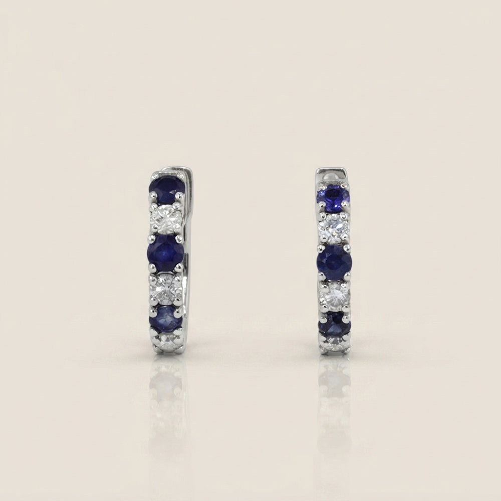 Arracadas con Zafiro y Diamantes en Oro Blanco de 14K