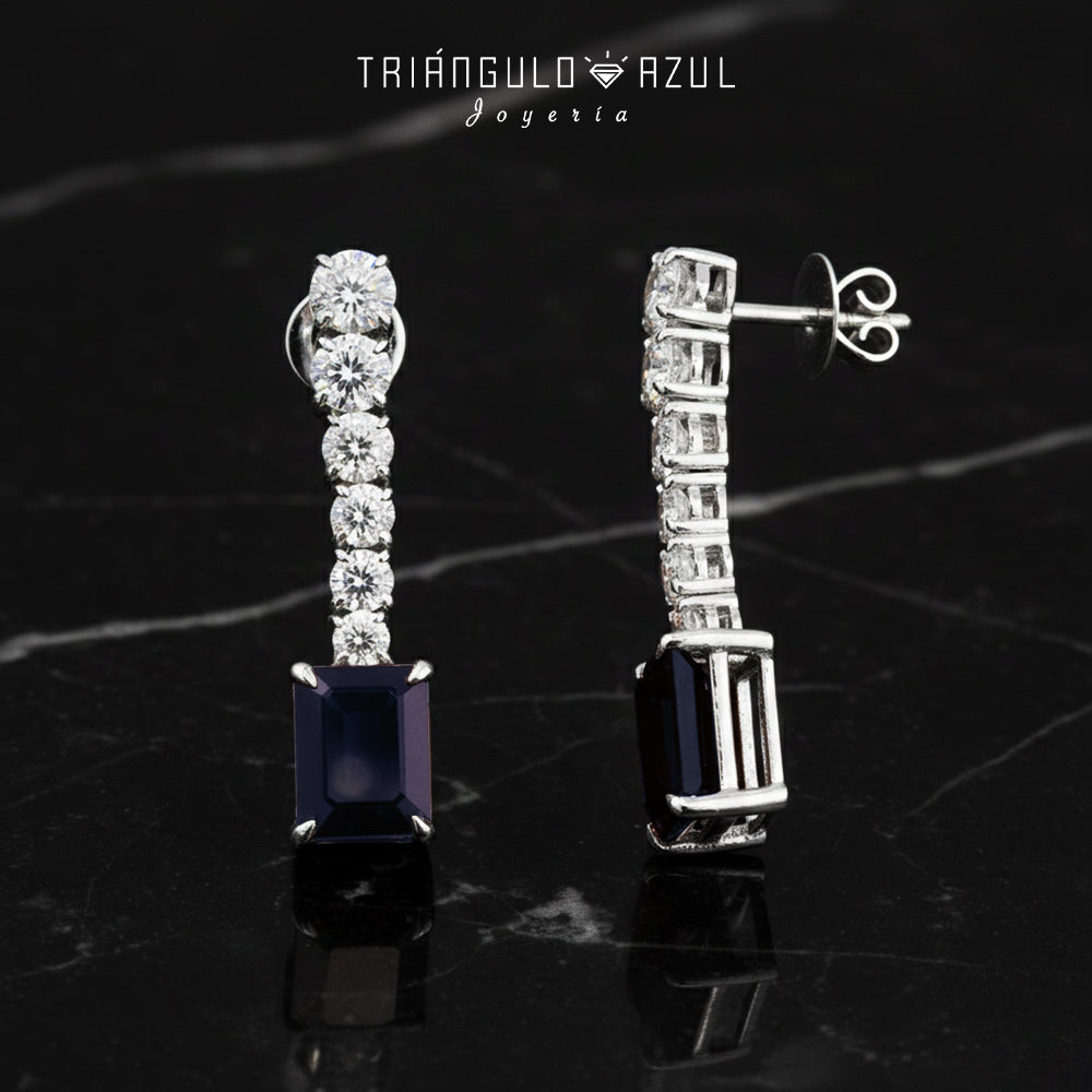 Aretes Longa de Zafiro con 6.30 CTS Total y Diamantes con 2.54 CTS Total en Oro Blanco de 18K