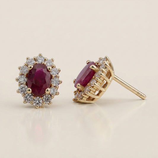 Aretes Lady D con Rubíes y Diamantes en Oro Amarillo de 14K