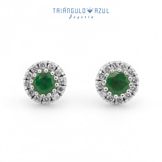 Broqueles de Esmeralda con 0.46 CTS Total y Diamantes con 0.25 CTS Total en Oro Blanco de 14K