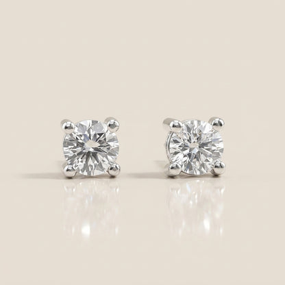 Broqueles Sencillos de Diamantes con 0.80 CTS Total en Oro Blanco de 14K