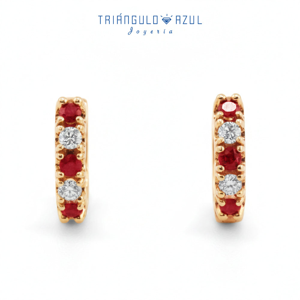Arracaditas Fer de Rubíes con 0.13 CTS Total y Diamantes con 0.09 CTS Total en Oro Amarillo de 14K
