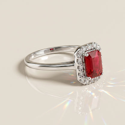 Anillo Andy con Rubí y Diamantes en Oro Blanco de 14K