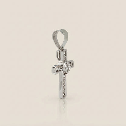 Dije Cruz con Diamantes en Oro Blanco de 14K
