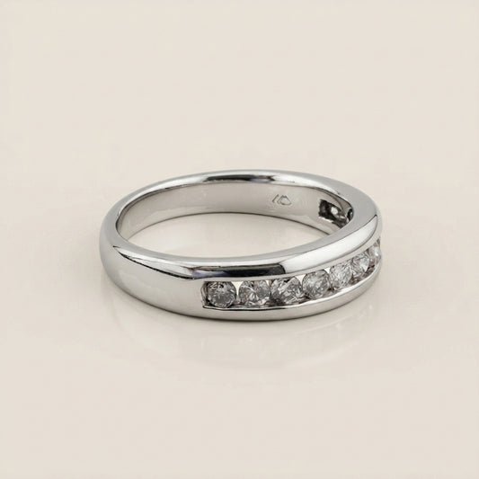 Churumbela con Diamantes en Oro Blanco de 14K