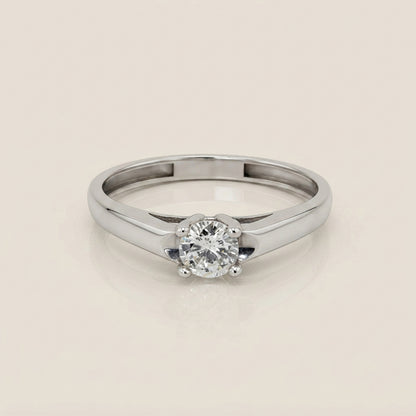 Anillo de Compromiso Solitario en Oro Blanco de 14K