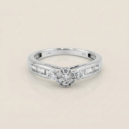 Anillo de Compromiso Roseta en Oro Blanco de 14K