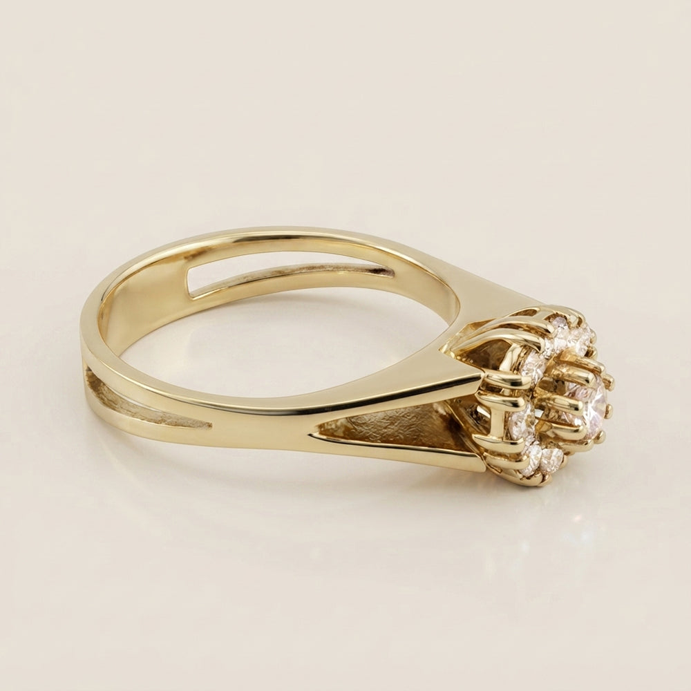 Anillo Roseta con Diamantes en Oro Amarillo de 14K