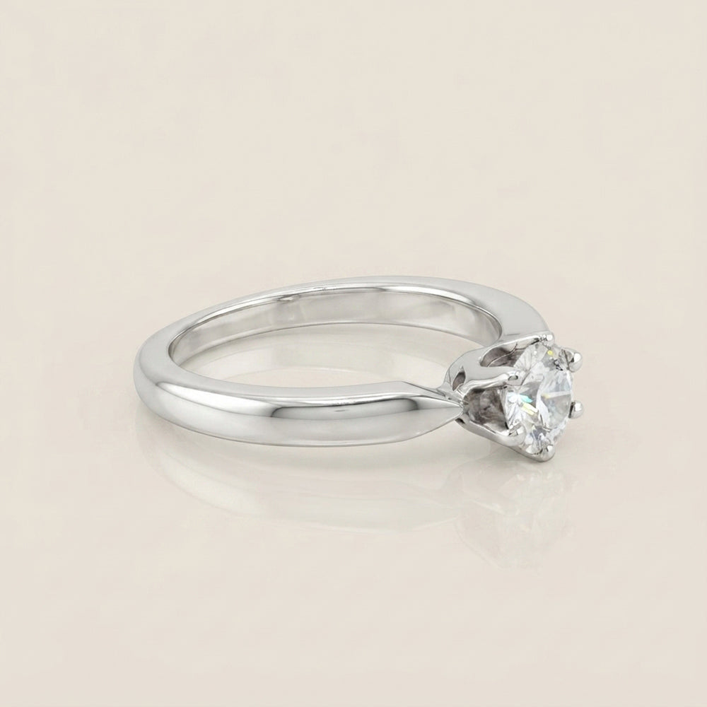 Anillo de Compromiso Solitario en Oro Blanco de 14K