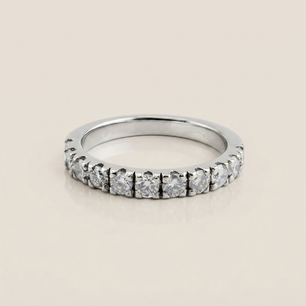 Churumbela Split Prong con Diamantes en Oro Blanco de 18K