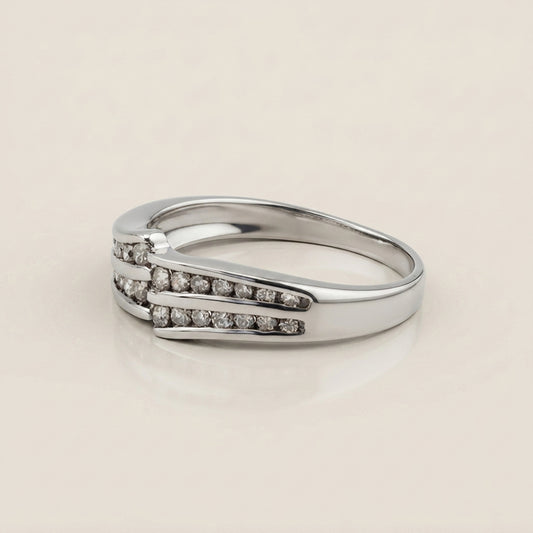 Churumbela Cruzado con Diamantes en Oro Blanco de 14K