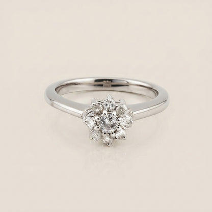 Anillo Roseta con Diamantes en Oro Blanco de 14K