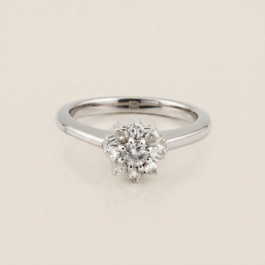 Anillo Roseta con Diamantes en Oro Blanco de 14K
