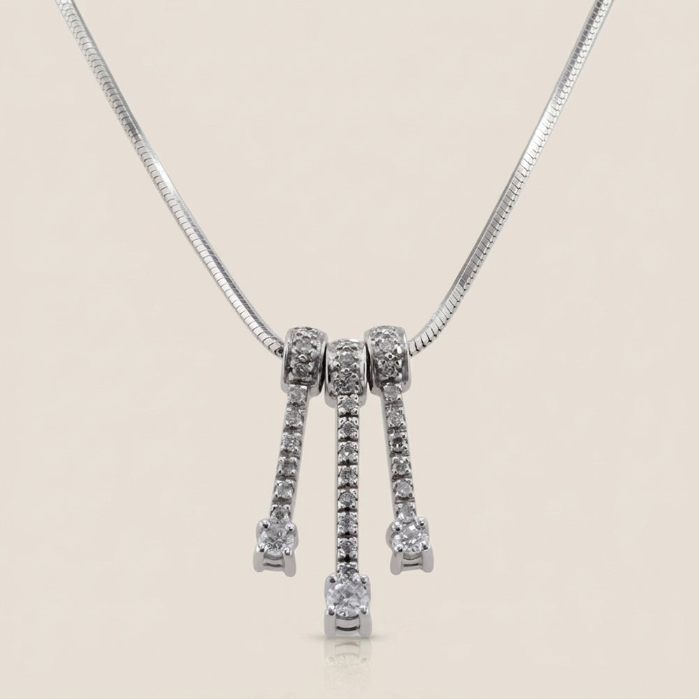 Gargantilla 3 Dijes con Diamantes en Oro Blanco de 14K