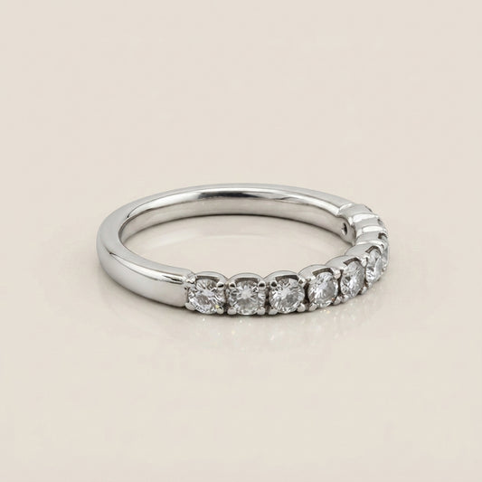 Churumbela con Diamantes en Oro Blanco de 14K